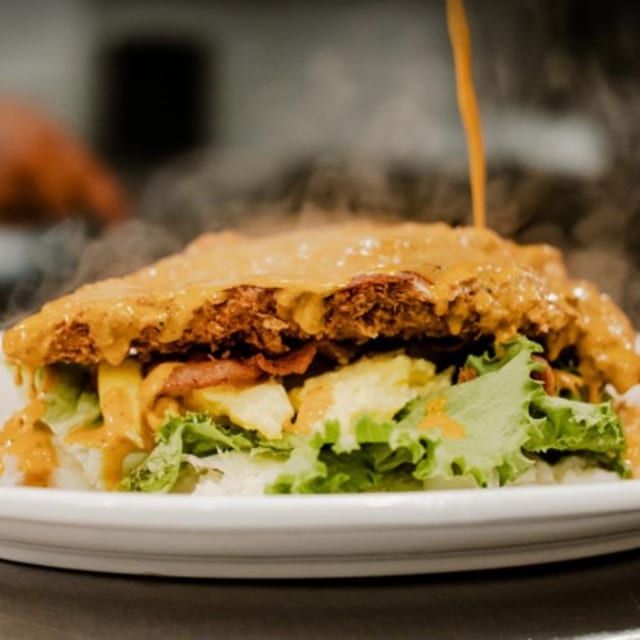 Jordan's Fried Chicken Benedict.